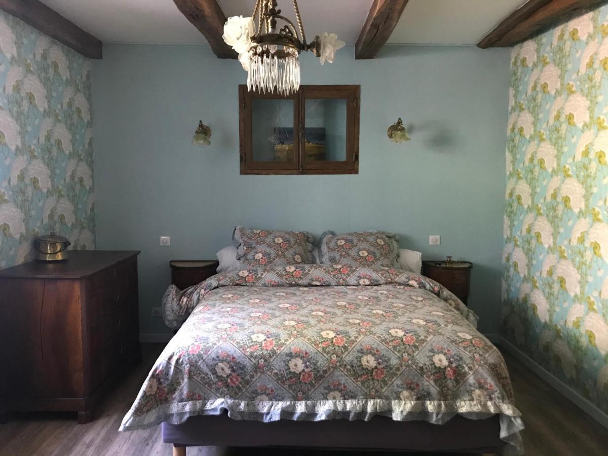 Bed and Breakfast Chez Zoiseau Et Zoiseautte Chassigny Экстерьер фото